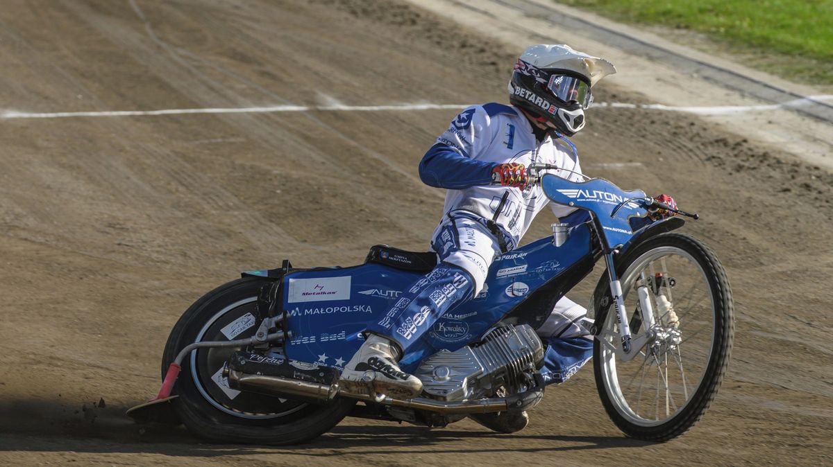Trojnásobný mistr Polska končí. Už vrátil i klíče od stadionu